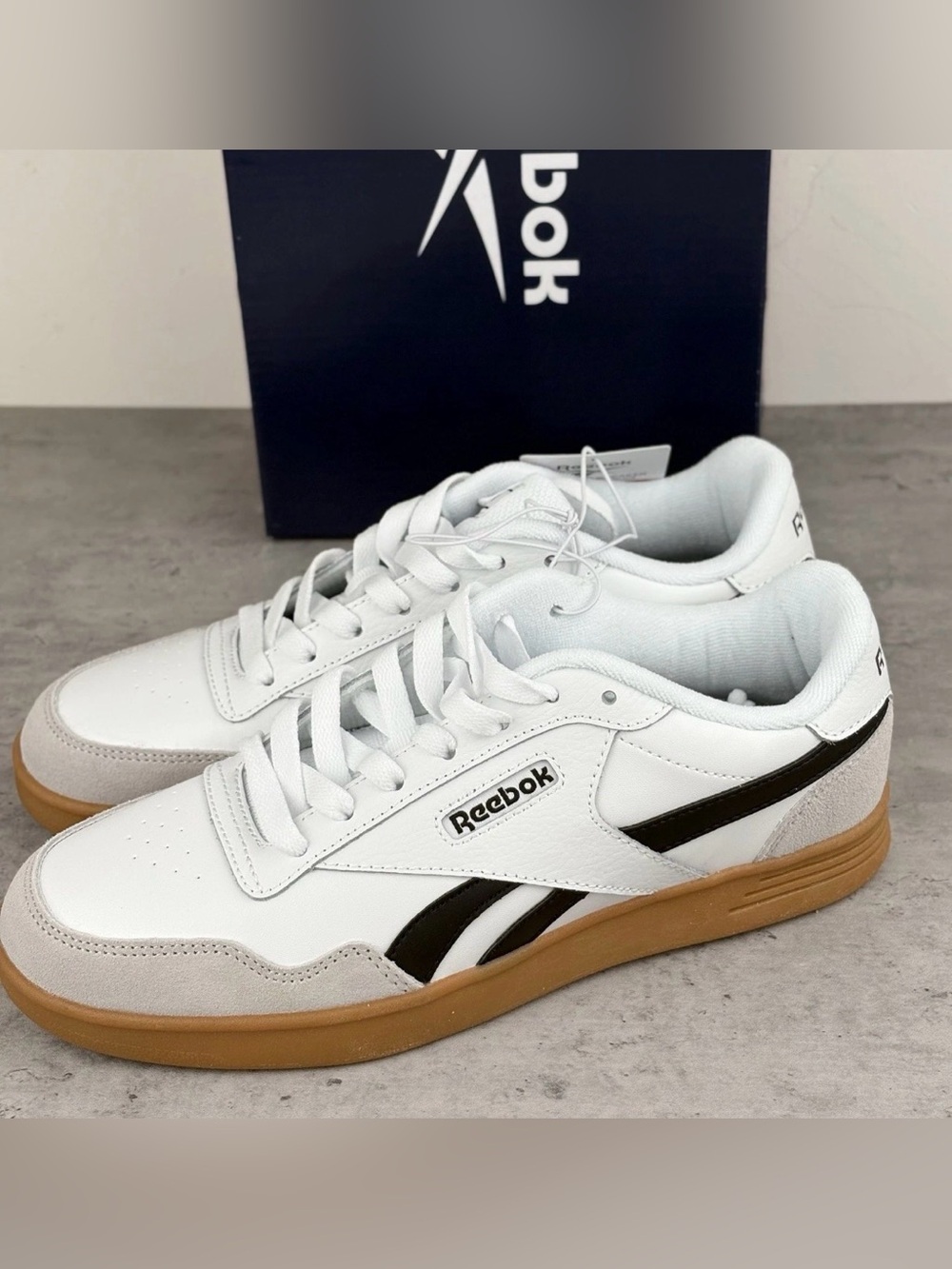 Reebok Women’s Sneakers Size 9.5 White Grey And Black New In Box Lounger Sneaker
